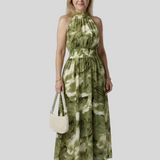 Clémence – Robe Midi Col Halter Raffinée